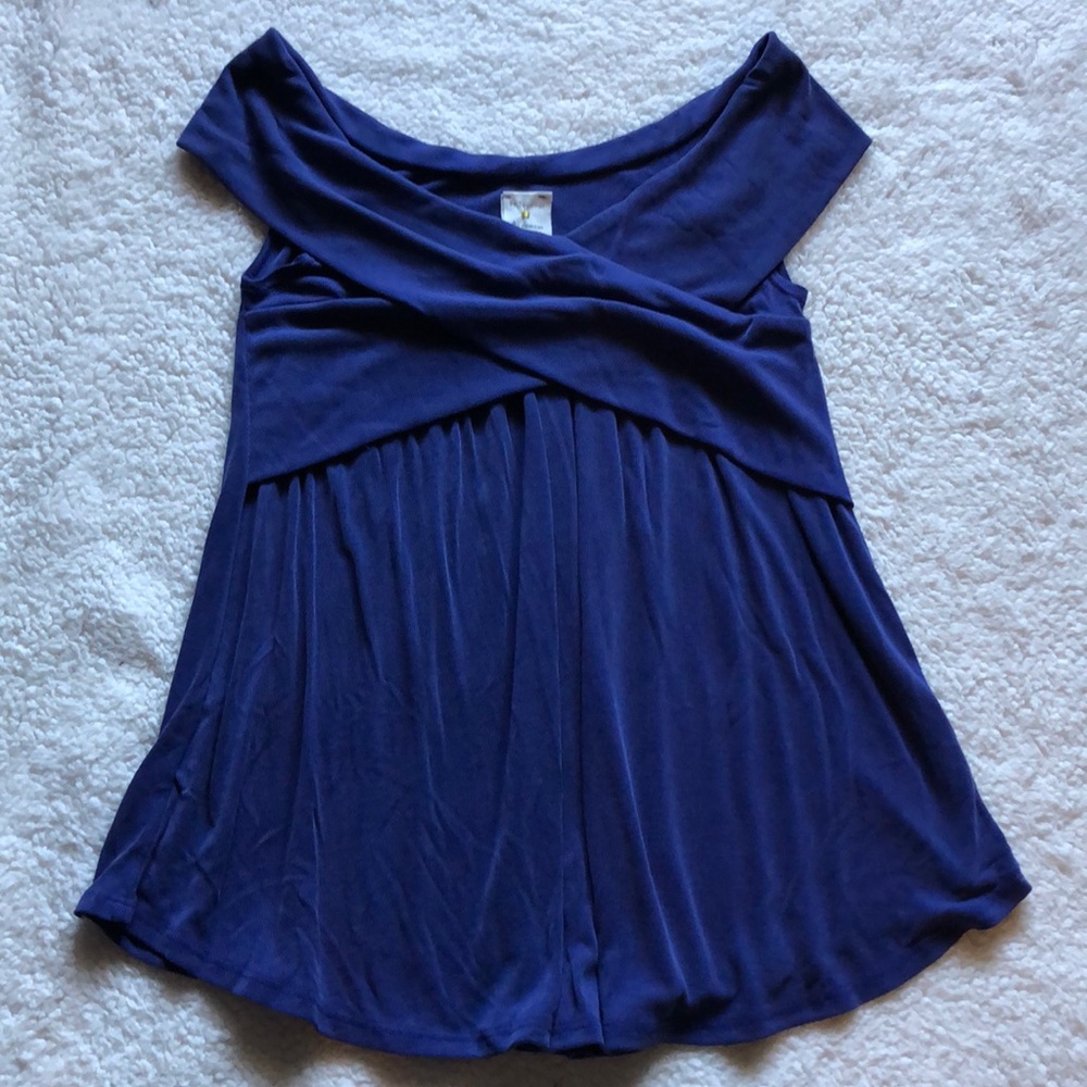 2/$20 Navy Lime Lush Boutique Top